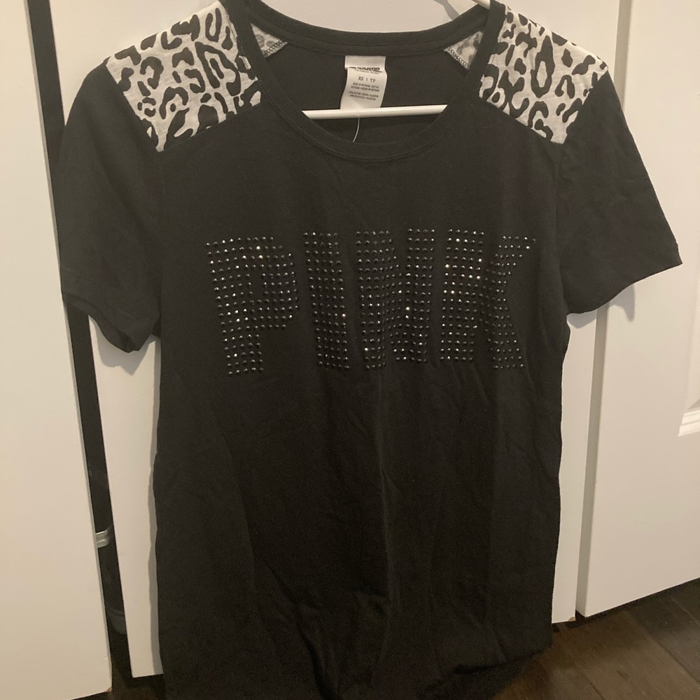 PINK Victoria’s Secret Tee